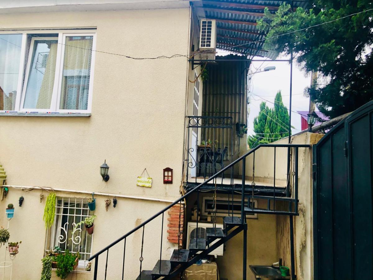 Sophie'S Garden Hotel Tbilisi Ngoại thất bức ảnh
