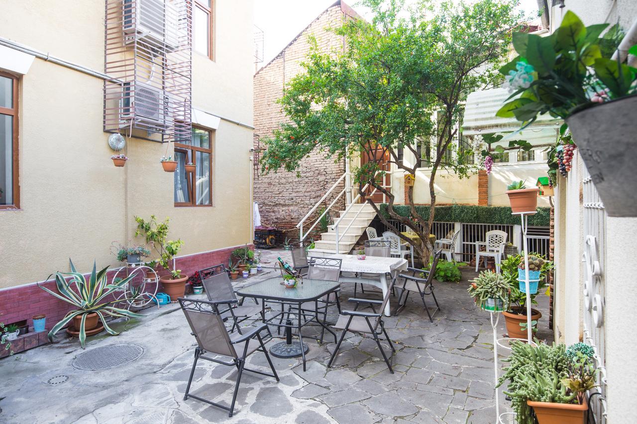 Sophie'S Garden Hotel Tbilisi Ngoại thất bức ảnh